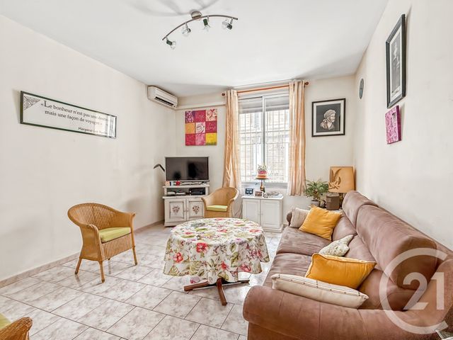 Appartement à vendre - 6 pièces - 195.0 m2 - MARSEILLE - 13005 - PROVENCE-ALPES-COTE-D-AZUR - Century 21 La Plaine