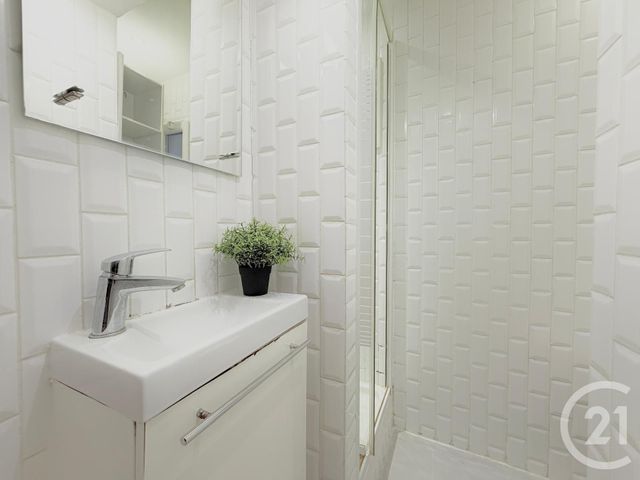 Appartement F2 à vendre - 2 pièces - 32.6 m2 - MARSEILLE - 13001 - PROVENCE-ALPES-COTE-D-AZUR - Century 21 La Plaine