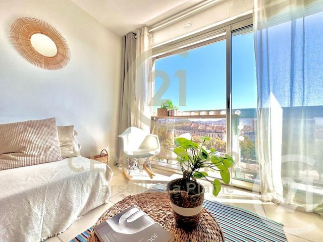 Appartement Studio à vendre - 1 pièce - 26.0 m2 - MARSEILLE - 13006 - PROVENCE-ALPES-COTE-D-AZUR - Century 21 La Plaine