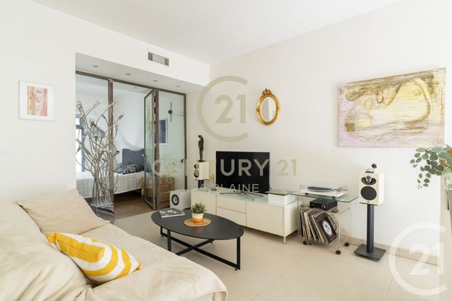 Appartement T3 à vendre - 3 pièces - 65.0 m2 - MARSEILLE - 13005 - PROVENCE-ALPES-COTE-D-AZUR - Century 21 La Plaine