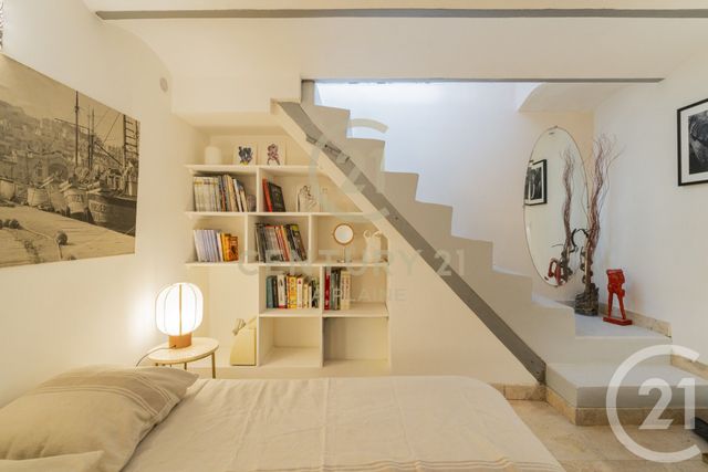 Appartement T3 à vendre - 3 pièces - 65.0 m2 - MARSEILLE - 13005 - PROVENCE-ALPES-COTE-D-AZUR - Century 21 La Plaine