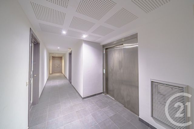 Appartement F3 à vendre - 3 pièces - 63.0 m2 - MARSEILLE - 13002 - PROVENCE-ALPES-COTE-D-AZUR - Century 21 La Plaine