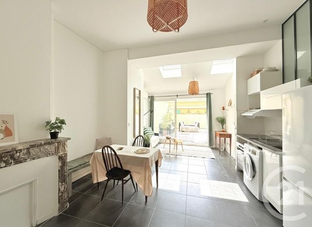 Appartement F2 bis à vendre - 2 pièces - 47.3 m2 - MARSEILLE - 13006 - PROVENCE-ALPES-COTE-D-AZUR - Century 21 La Plaine