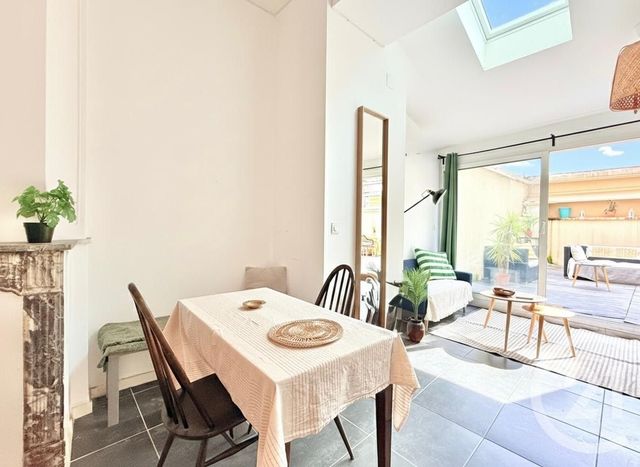 Appartement F2 bis à vendre - 2 pièces - 47.3 m2 - MARSEILLE - 13006 - PROVENCE-ALPES-COTE-D-AZUR - Century 21 La Plaine