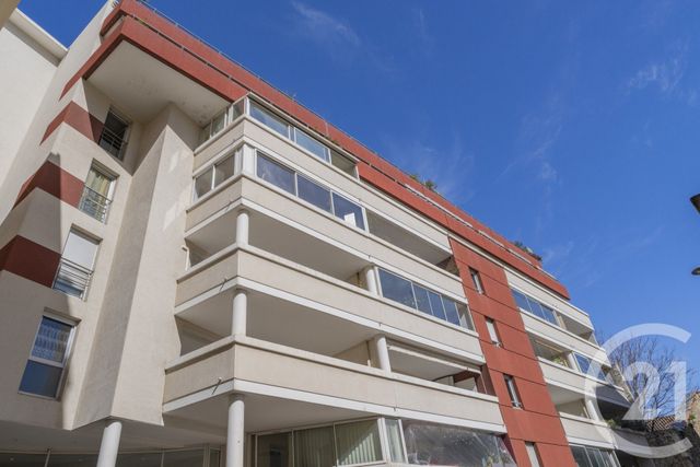 Appartement F3 à vendre - 3 pièces - 68.0 m2 - MARSEILLE - 13004 - PROVENCE-ALPES-COTE-D-AZUR - Century 21 La Plaine