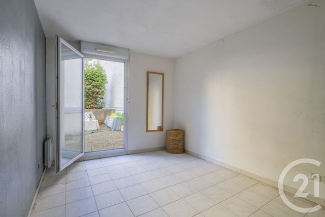 Appartement F3 à vendre - 3 pièces - 68.0 m2 - MARSEILLE - 13004 - PROVENCE-ALPES-COTE-D-AZUR - Century 21 La Plaine