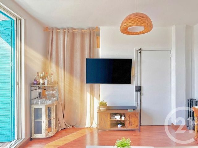 Appartement F2 à vendre - 2 pièces - 41.72 m2 - MARSEILLE - 13005 - PROVENCE-ALPES-COTE-D-AZUR - Century 21 La Plaine