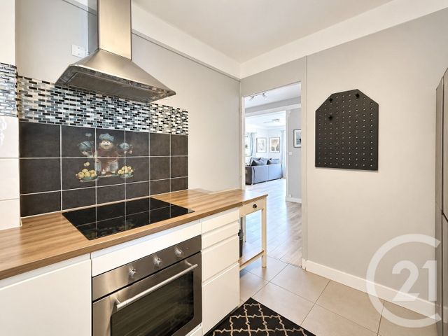 Appartement F4 à vendre - 4 pièces - 66.0 m2 - MARSEILLE - 13005 - PROVENCE-ALPES-COTE-D-AZUR - Century 21 La Plaine