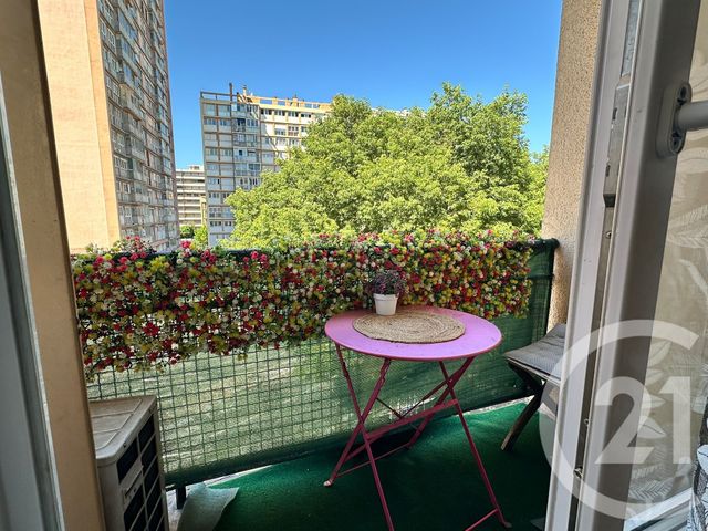 Appartement F4 à vendre - 4 pièces - 66.0 m2 - MARSEILLE - 13005 - PROVENCE-ALPES-COTE-D-AZUR - Century 21 La Plaine