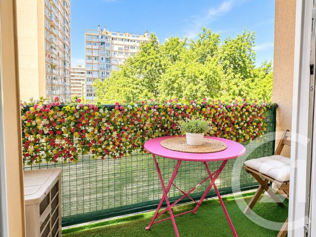 Appartement F4 à vendre - 4 pièces - 66.0 m2 - MARSEILLE - 13005 - PROVENCE-ALPES-COTE-D-AZUR - Century 21 La Plaine