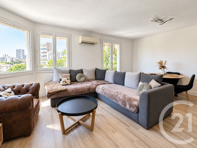 Appartement F4 à vendre - 4 pièces - 66.0 m2 - MARSEILLE - 13005 - PROVENCE-ALPES-COTE-D-AZUR - Century 21 La Plaine
