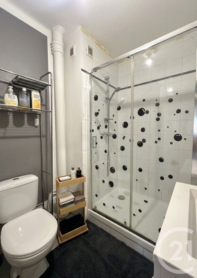 Appartement F4 à vendre - 4 pièces - 66.0 m2 - MARSEILLE - 13005 - PROVENCE-ALPES-COTE-D-AZUR - Century 21 La Plaine