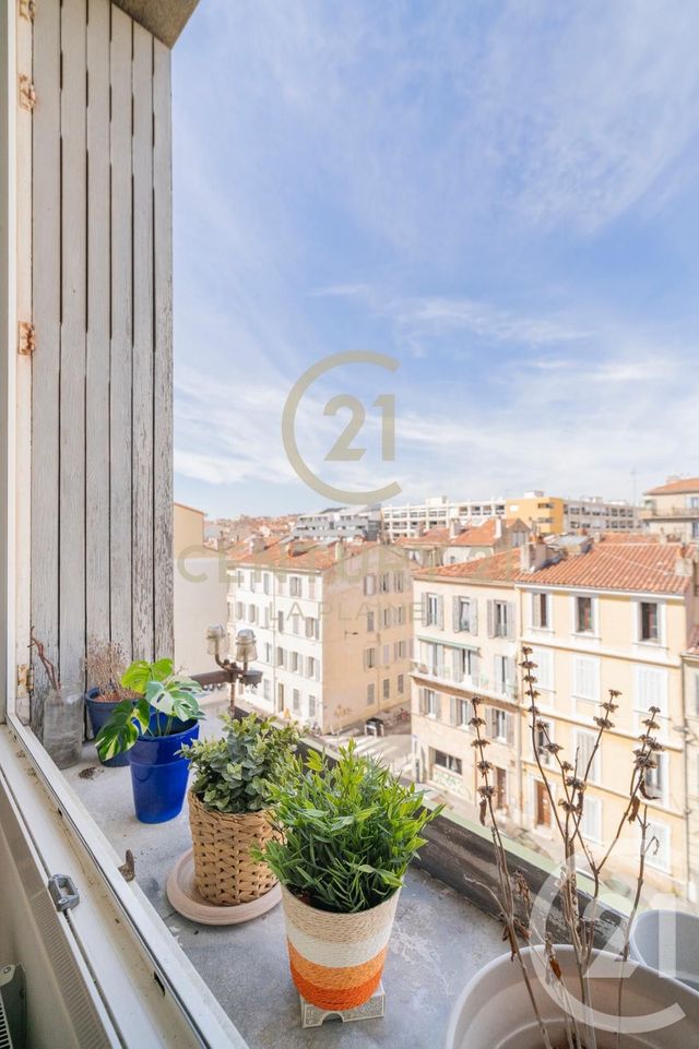 Appartement F3 à vendre - 3 pièces - 57.82 m2 - MARSEILLE - 13005 - PROVENCE-ALPES-COTE-D-AZUR - Century 21 La Plaine