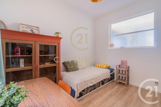 Appartement F3 à vendre - 3 pièces - 57.82 m2 - MARSEILLE - 13005 - PROVENCE-ALPES-COTE-D-AZUR - Century 21 La Plaine