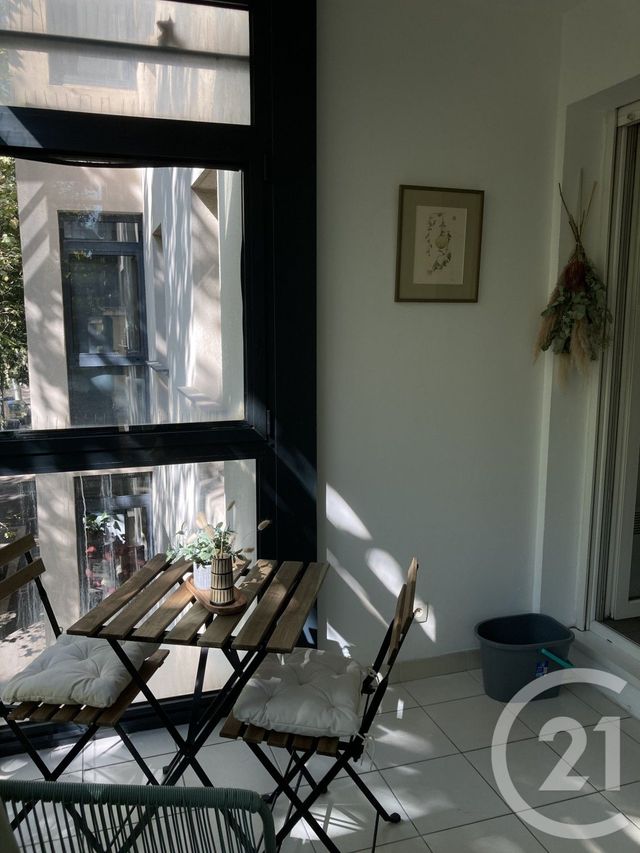 Appartement F2 à louer - 2 pièces - 52.25 m2 - MARSEILLE - 13005 - PROVENCE-ALPES-COTE-D-AZUR - Century 21 La Plaine