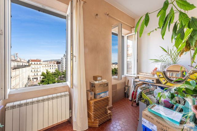 Appartement F2 à vendre - 3 pièces - 78.05 m2 - MARSEILLE - 13001 - PROVENCE-ALPES-COTE-D-AZUR - Century 21 La Plaine