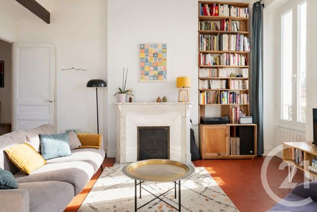 Appartement F6 à vendre - 6 pièces - 145.0 m2 - MARSEILLE - 13005 - PROVENCE-ALPES-COTE-D-AZUR - Century 21 La Plaine