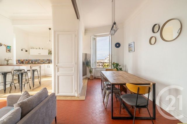 Appartement F6 à vendre - 6 pièces - 145.0 m2 - MARSEILLE - 13005 - PROVENCE-ALPES-COTE-D-AZUR - Century 21 La Plaine