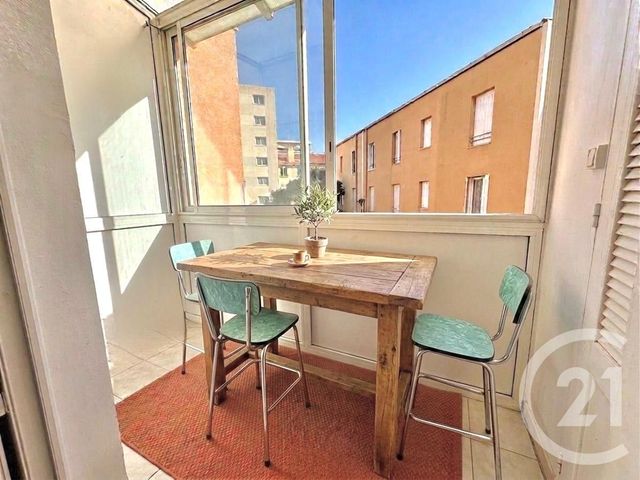 Appartement Studio à vendre - 1 pièce - 18.5 m2 - MARSEILLE - 13005 - PROVENCE-ALPES-COTE-D-AZUR - Century 21 La Plaine