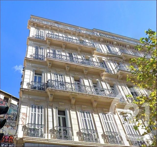 Appartement F5 à louer - 5 pièces - 96.62 m2 - MARSEILLE - 13006 - PROVENCE-ALPES-COTE-D-AZUR - Century 21 La Plaine