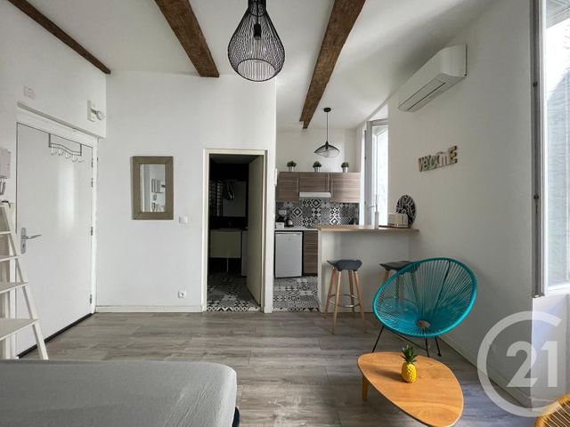 Appartement F1 à louer - 1 pièce - 22.0 m2 - MARSEILLE - 13001 - PROVENCE-ALPES-COTE-D-AZUR - Century 21 La Plaine