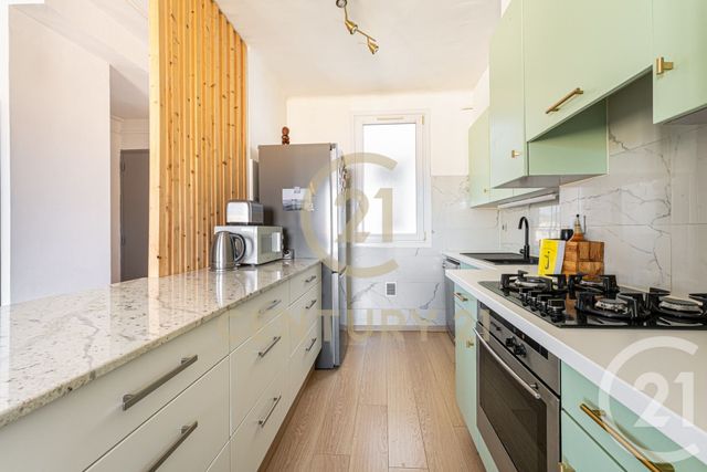 Appartement F3 à vendre - 3 pièces - 80.0 m2 - MARSEILLE - 13004 - PROVENCE-ALPES-COTE-D-AZUR - Century 21 La Plaine
