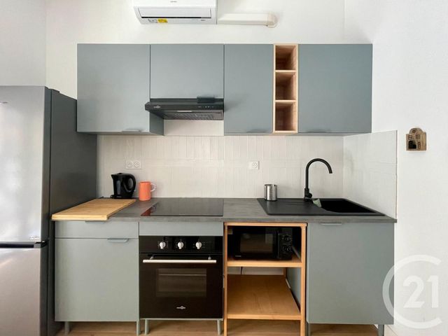 Appartement F2 à louer - 2 pièces - 27.0 m2 - MARSEILLE - 13005 - PROVENCE-ALPES-COTE-D-AZUR - Century 21 La Plaine