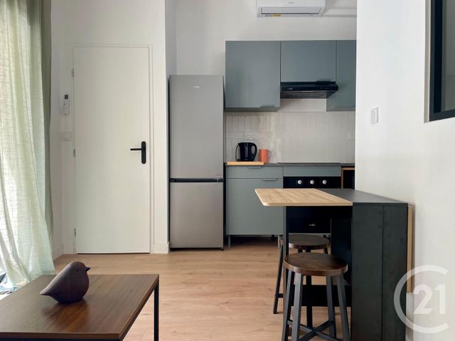 Appartement F2 à louer - 2 pièces - 27.0 m2 - MARSEILLE - 13005 - PROVENCE-ALPES-COTE-D-AZUR - Century 21 La Plaine