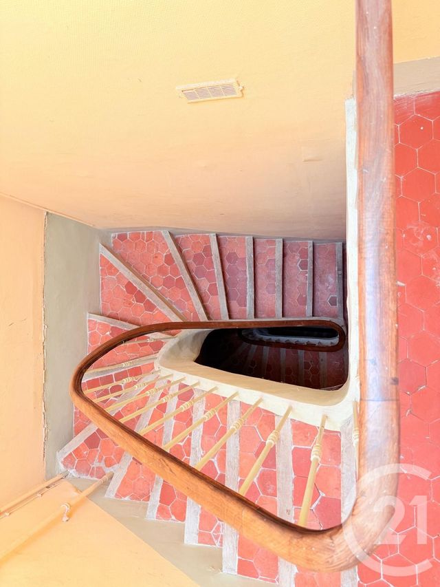 Appartement F2 à vendre - 2 pièces - 45.0 m2 - MARSEILLE - 13006 - PROVENCE-ALPES-COTE-D-AZUR - Century 21 La Plaine