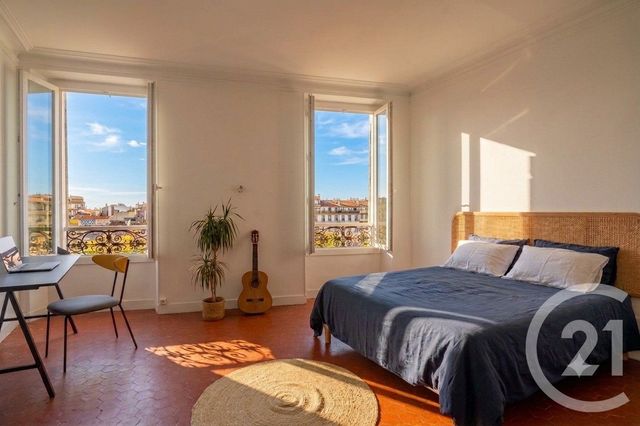 Appartement F5 à vendre - 5 pièces - 145.0 m2 - MARSEILLE - 13005 - PROVENCE-ALPES-COTE-D-AZUR - Century 21 La Plaine