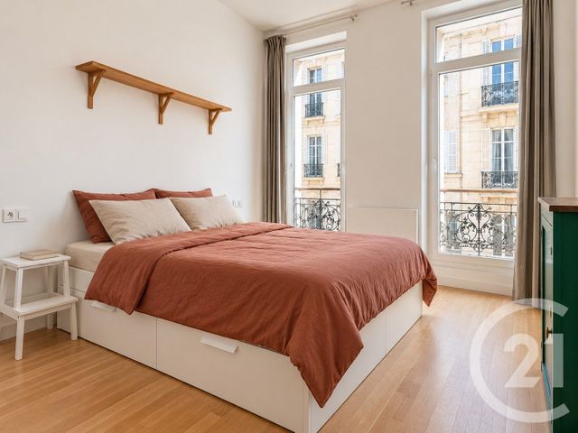 Appartement F2 à vendre - 2 pièces - 57.0 m2 - MARSEILLE - 13005 - PROVENCE-ALPES-COTE-D-AZUR - Century 21 La Plaine