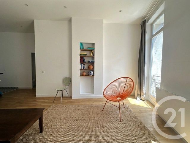 Appartement à vendre - 2 pièces - 57.0 m2 - MARSEILLE - 13005 - PROVENCE-ALPES-COTE-D-AZUR - Century 21 La Plaine