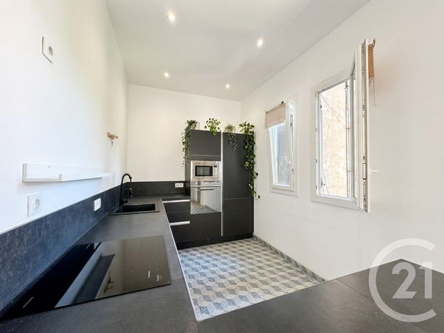 Appartement F2 à vendre - 2 pièces - 57.0 m2 - MARSEILLE - 13005 - PROVENCE-ALPES-COTE-D-AZUR - Century 21 La Plaine