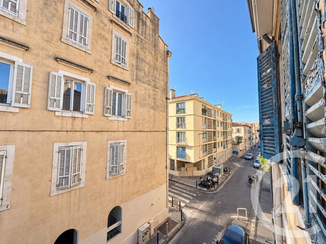 Appartement Studio à vendre - 1 pièce - 35.3 m2 - MARSEILLE - 13005 - PROVENCE-ALPES-COTE-D-AZUR - Century 21 La Plaine