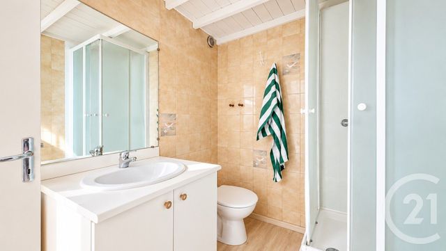 Appartement Studio à vendre - 1 pièce - 35.3 m2 - MARSEILLE - 13005 - PROVENCE-ALPES-COTE-D-AZUR - Century 21 La Plaine