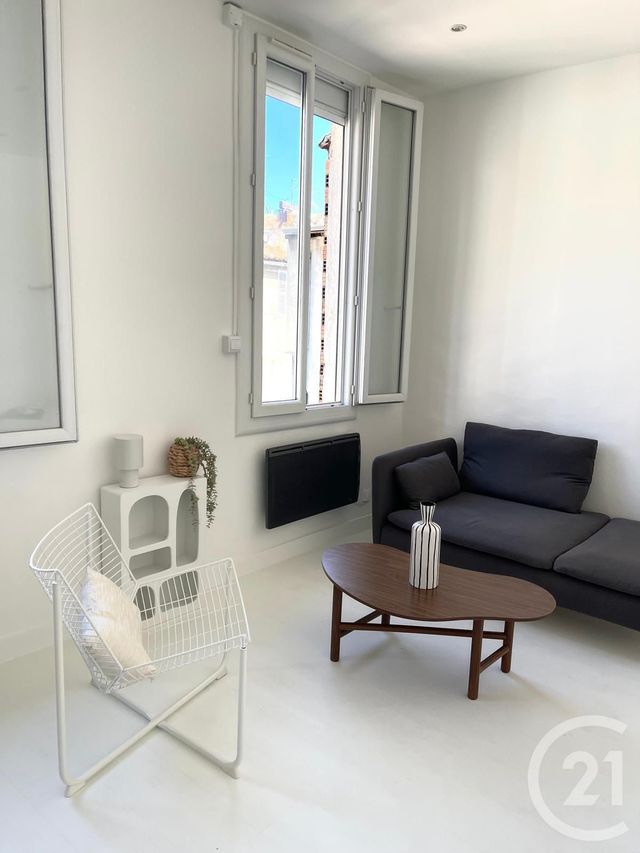 Appartement Studio à louer - 1 pièce - 27.28 m2 - MARSEILLE - 13006 - PROVENCE-ALPES-COTE-D-AZUR - Century 21 La Plaine