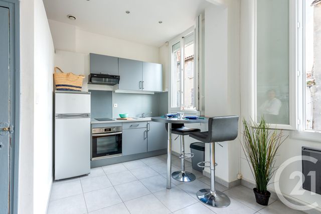 Appartement Studio à louer - 1 pièce - 27.28 m2 - MARSEILLE - 13006 - PROVENCE-ALPES-COTE-D-AZUR - Century 21 La Plaine