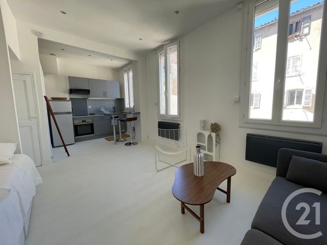 Appartement Studio à louer MARSEILLE