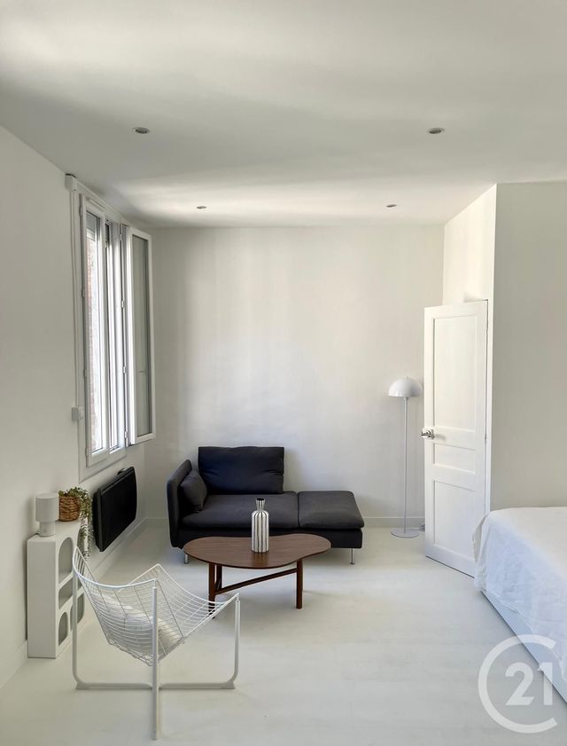 Appartement Studio à louer - 1 pièce - 27.28 m2 - MARSEILLE - 13006 - PROVENCE-ALPES-COTE-D-AZUR - Century 21 La Plaine