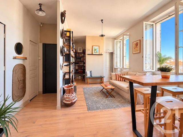 Appartement T2 à vendre - 2 pièces - 45.2 m2 - MARSEILLE - 13001 - PROVENCE-ALPES-COTE-D-AZUR - Century 21 La Plaine