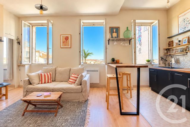 Appartement T2 à vendre - 2 pièces - 45.2 m2 - MARSEILLE - 13001 - PROVENCE-ALPES-COTE-D-AZUR - Century 21 La Plaine