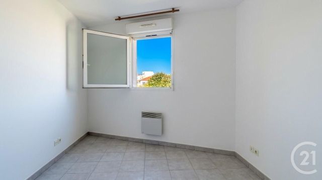 Appartement F3 à louer - 3 pièces - 55.15 m2 - MARSEILLE - 13004 - PROVENCE-ALPES-COTE-D-AZUR - Century 21 La Plaine