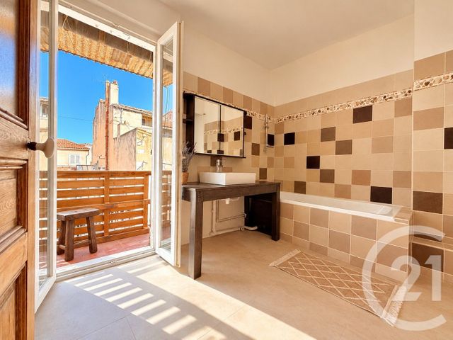 Appartement F2 à vendre - 2 pièces - 45.0 m2 - MARSEILLE - 13006 - PROVENCE-ALPES-COTE-D-AZUR - Century 21 La Plaine